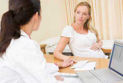 如何应对孕早期宫腔积液引起的腰酸痛?